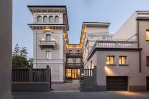 10 Manzoni Aparthotel