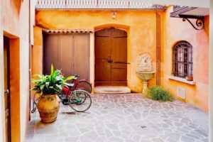 50/giorno Langolosullapiazza