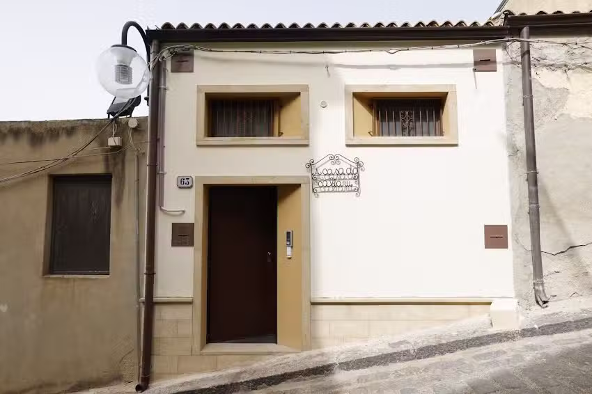 A Casa do Caliaru Cin IT086011C2PMHSZL62