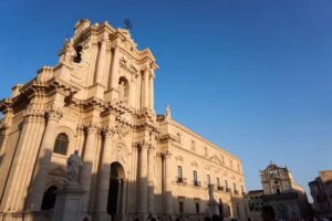 A DUE PASSI DAL DUOMO B&B