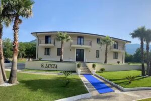 Affittacamere Camere Santa Lucia