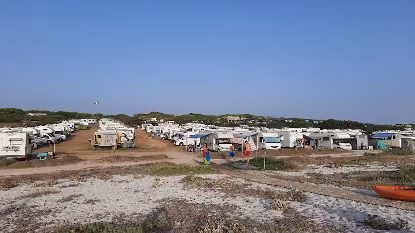 Agricampeggio Tanca Is Muras da Angelo