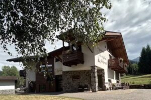 Agritur La Regina dei Prati – AGRITURISMO e AGRI ASILO a Cavalese – Agriturismo in VAL DI FIEMME nelle Dolomiti del TRENTINO