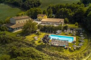 Agriturismo Acero Rosso