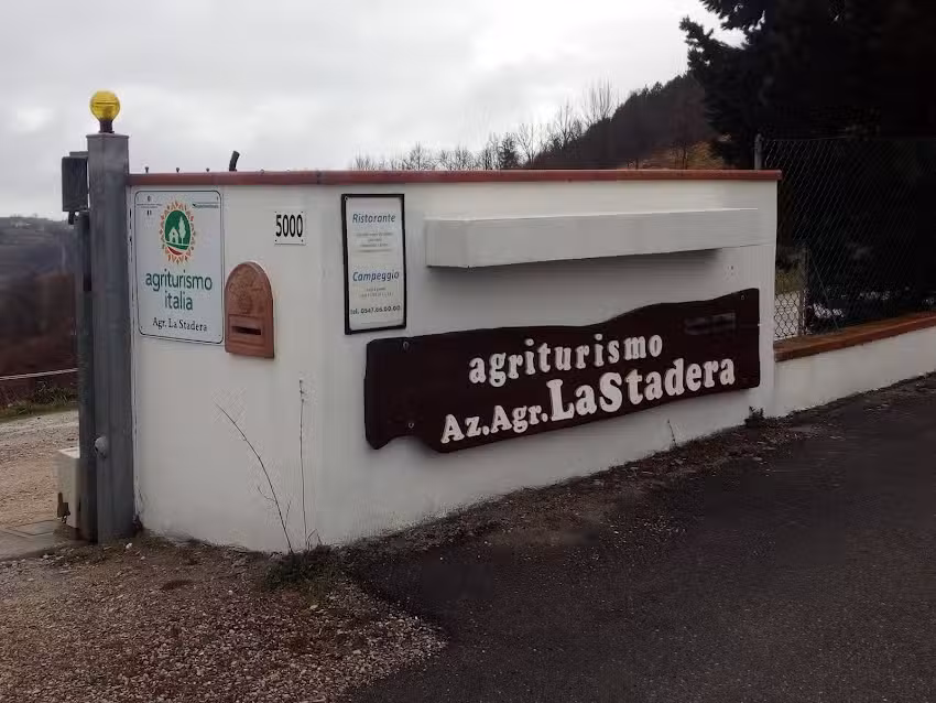 Agriturismo Agricampeggio La Stadera