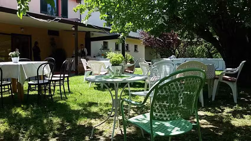 Agriturismo al Mandorlo