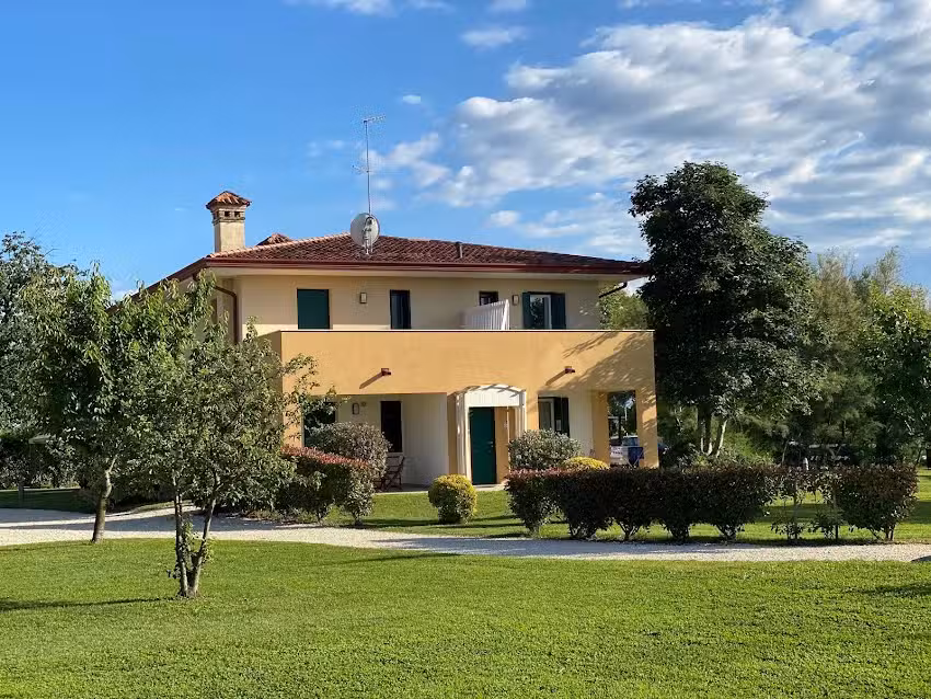 Agriturismo Altrove