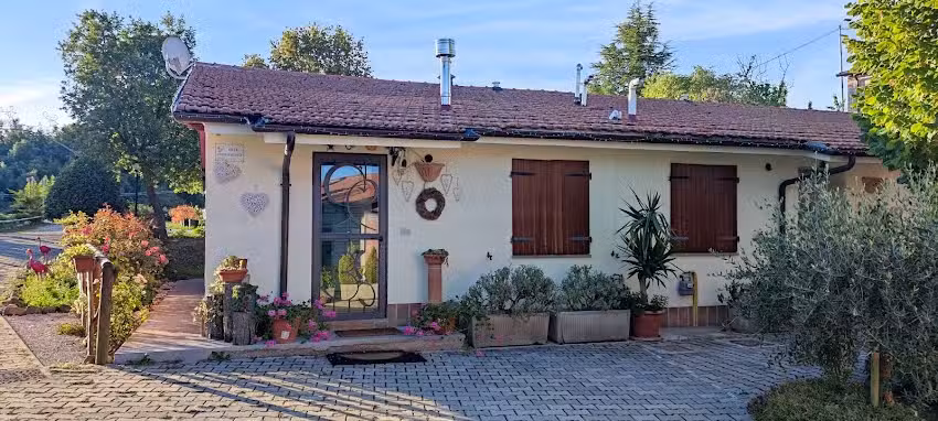 Agriturismo Arcobaleno in Montemezzo