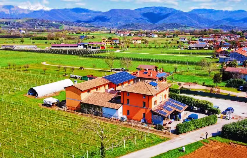 Agriturismo B&B da Laura – Paravano