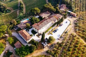 Agriturismo Bio Fattoria Bacio – Villa nel Chianti con Piscina