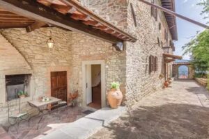 Agriturismo Caccialupi – Il Castello