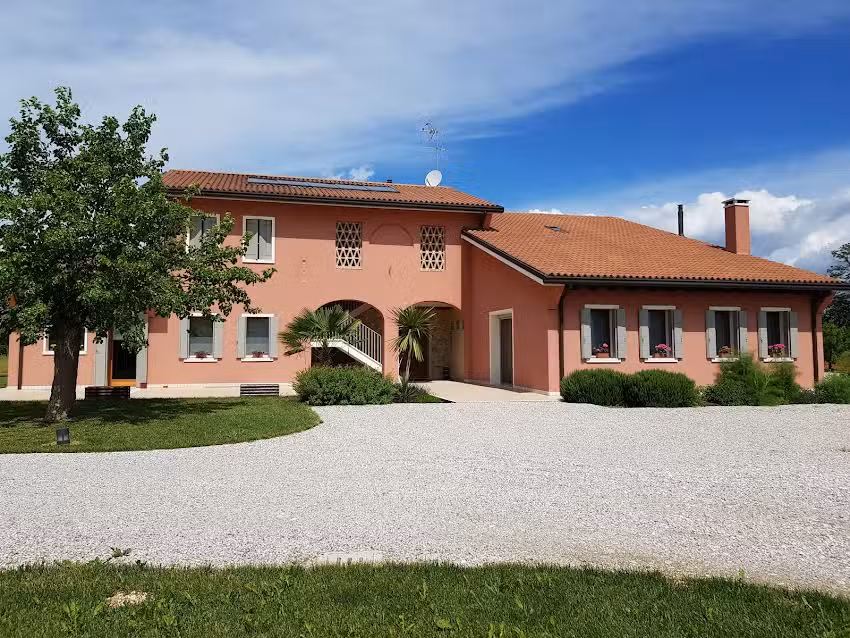 Agriturismo Casa Rossa