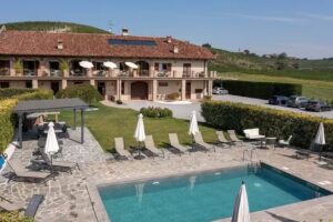 Agriturismo Cascina Rocca B&B