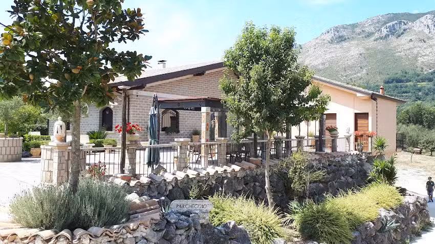 Agriturismo Country House Ortali