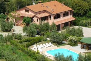 Agriturismo e Agricampeggio De Santis