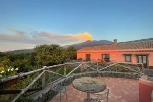 Agriturismo Feudo Magazzeni Etna Hotel Sant’Alfio, b&b Ristorante Sant’Alfio Dormire a Sant’alfio