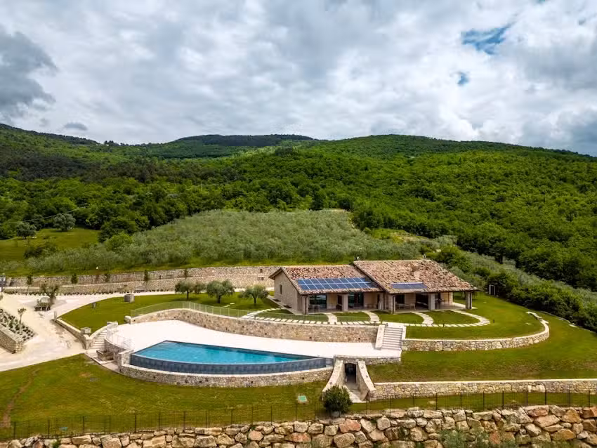 Agriturismo L’ Oro di Pizzon | Exclusive Holiday Apartments | Lake Garda