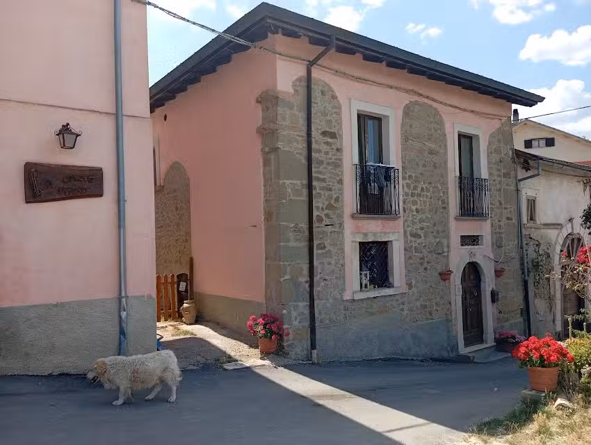 Agriturismo La Casa Rosa Montereale