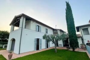 Agriturismo La Corte dei Cavalieri di Azienda Agricola Le Lame di Zampolini Giovanni