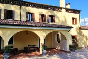 Agriturismo La Foscarina – Specialità Arrosticini e Carne di Pecora