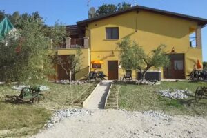 Agriturismo La Stradaccia