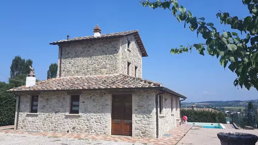 Agriturismo Le Noci Di Floridi Maddalena