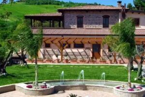 Agriturismo Le Tre Colonne