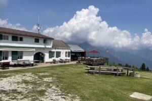 Agriturismo Malga Campet