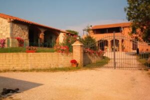 AGRITURISMO ” Marruchetone Vecchio ” di Elisa Antoni