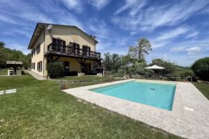 Agriturismo Pizzicalaluna