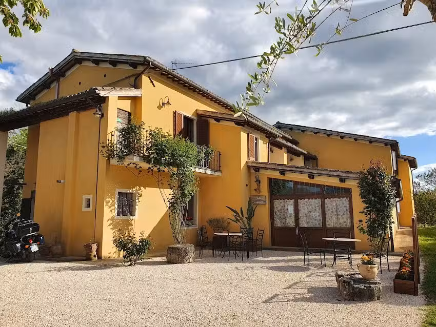 Agriturismo Stovali Da Lustrinu