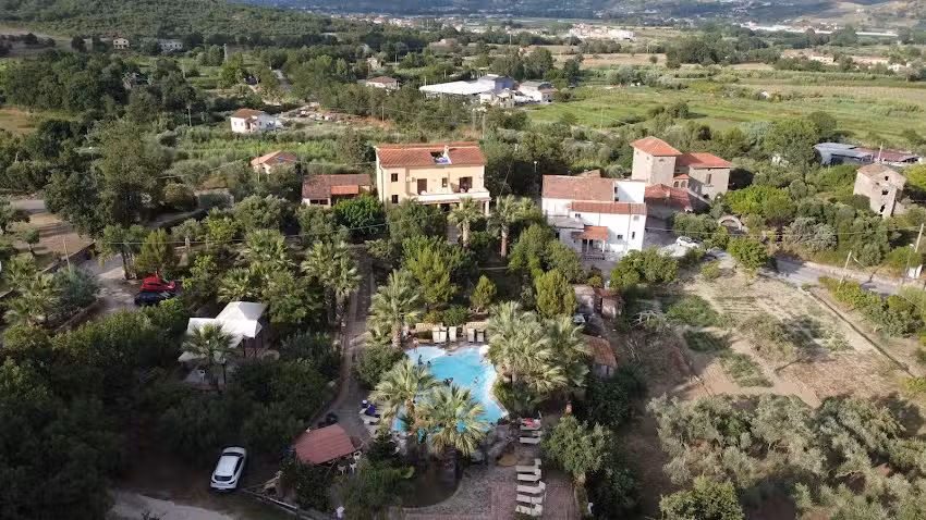 Agriturismo Zio Cristoforo, ristorante e piscina