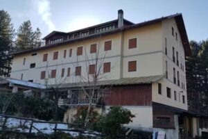 AGRO -TAVERNA ALBERGO CECITA SUL LAGO