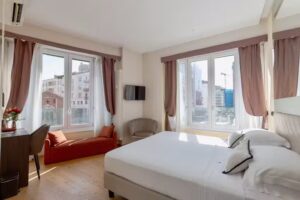 Aiello Rooms – San Babila