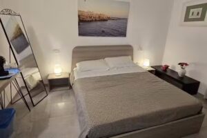 Ailanthus Holiday Suites