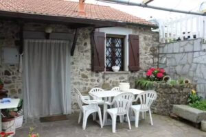 Al Castello di Bibola sulla Francigena