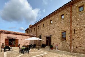 Al Convento,AlbergoRistorante,Bar.