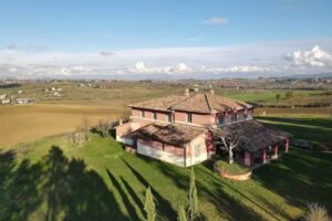 Al Dolce Farniente Dimora con Piscina di Design