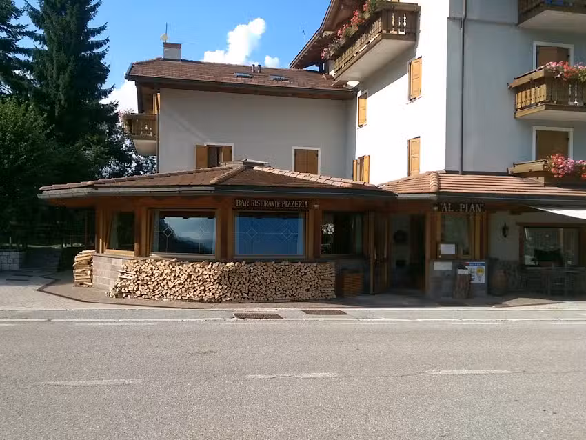 AL PIAN – Bar – Pizzeria