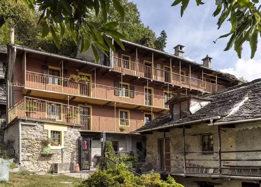 Al Vecchio Castagno CIN IT103057C2WZVVIZV2