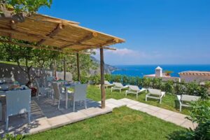 Albadamare Boutique Hotel