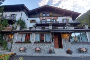 Albergo Aiguille Noire