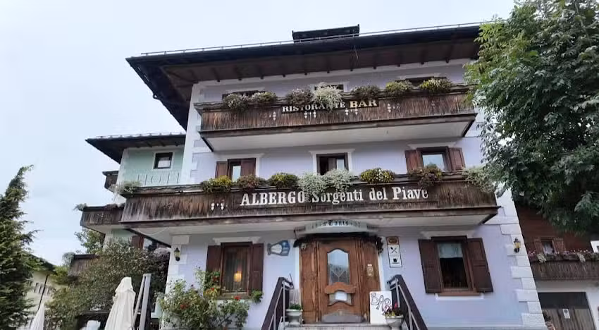 Albergo Alle Sorgenti Del Piave