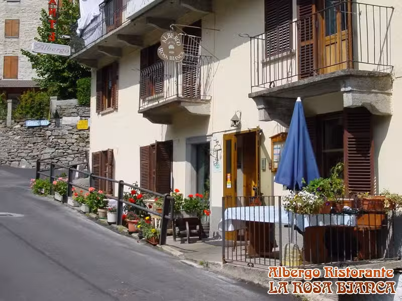 Albergo Bar Ristorante Rosa Bianca