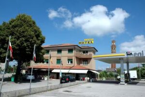 Albergo “Da Angela” di Fabris G. & C. S.a.s.