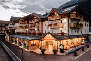Albergo Dimaro Welness & Family Hotel