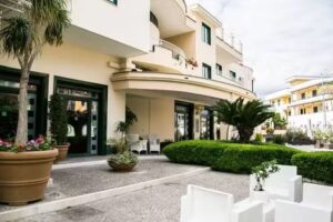 Albergo Il Roseto Park Hotel Caivano