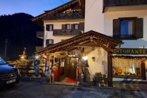 Albergo Miravalle-Tre Cime Views