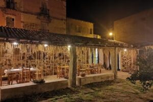 Albergo Omu Axiu – Ristorante tipico – Agriturismo e Museo