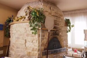 ALBERGO PIZZERIA RISTORANTE ” PINETA ” DI BONELLI ENZO